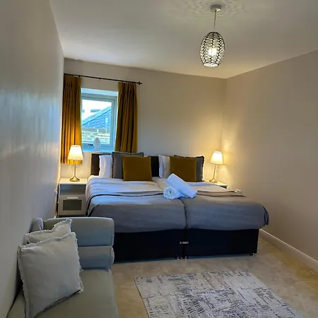 Private Luxury Barn With Hot Tub And Outdoor Entertainment, Yorkshire Dales Sleeps 10! Airton
