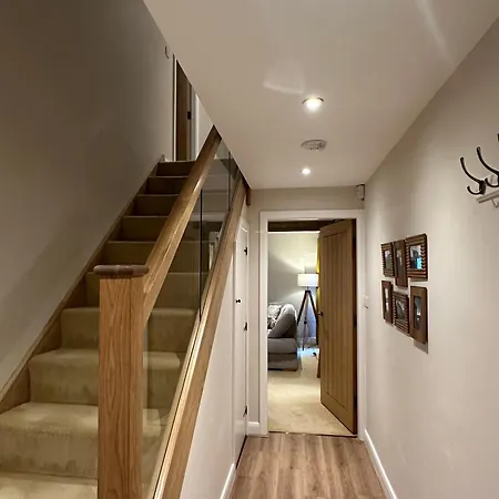 Private Luxury Barn With Hot Tub And Outdoor Entertainment, Yorkshire Dales Sleeps 10! Dom wakacyjny *