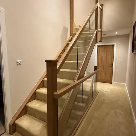 Private Luxury Barn With Hot Tub And Outdoor Entertainment, Yorkshire Dales Sleeps 10! Dom wakacyjny *