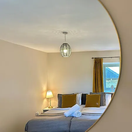 Private Luxury Barn With Hot Tub And Outdoor Entertainment, Yorkshire Dales Sleeps 10! Dom wakacyjny *