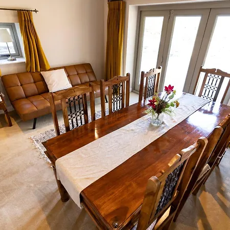 Private Luxury Barn With Hot Tub And Outdoor Entertainment, Yorkshire Dales Sleeps 10! *