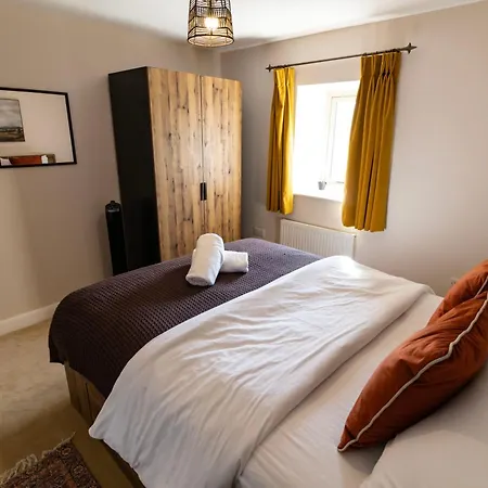 Private Luxury Barn With Hot Tub And Outdoor Entertainment, Yorkshire Dales Sleeps 10! Casa de Férias
