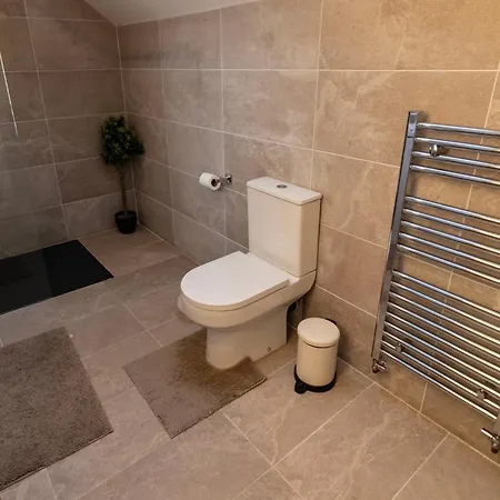 Private Luxury Barn With Hot Tub And Outdoor Entertainment, Yorkshire Dales Sleeps 10! Airton